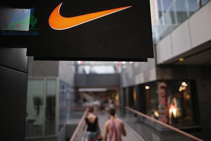 Cổ phiếu Nike tăng về thu nhập, doanh thu vượt trội, bất chấp sự suy giảm của Trung Quốc - ngày 22/03/2022