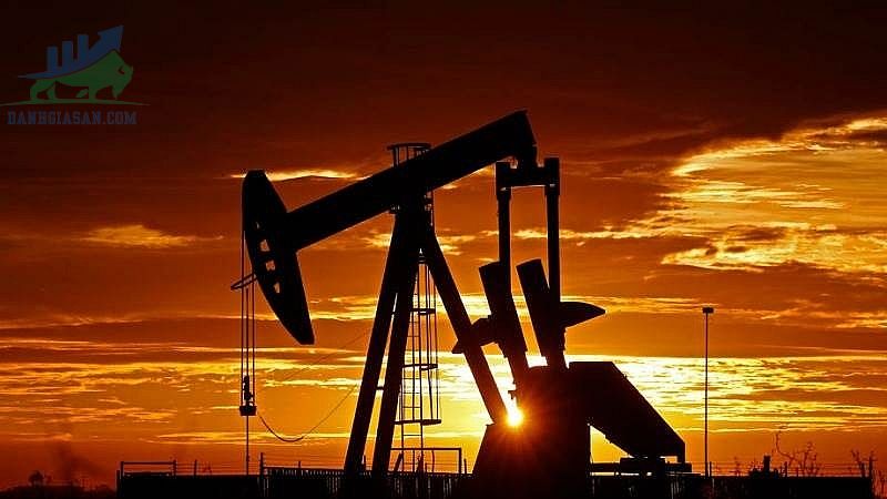 Giá dầu leo ​​thang khi các cuộc đàm phán ngừng bắn Nga-Ukraine gây ra giao dịch bất ổn - ngày 16/03/2022