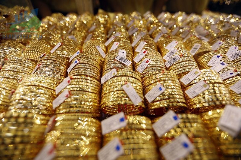 Cập nhật giá vàng trong và ngoài nước, vàng tiếp tục giảm mạnh - ngày 31/08/2022