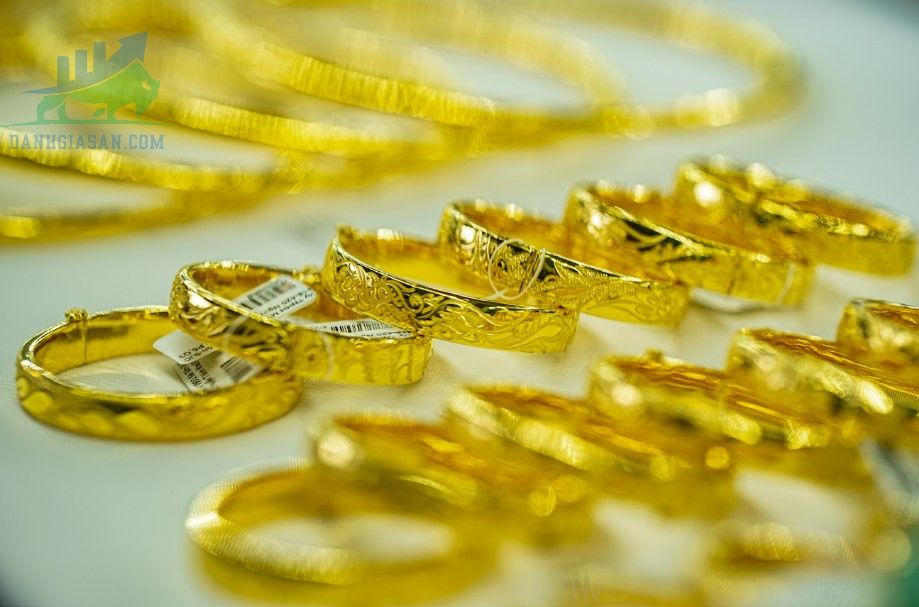 Cập nhật giá vàng trong và ngoài nước, vàng ít biến động - ngày 31/10/2022