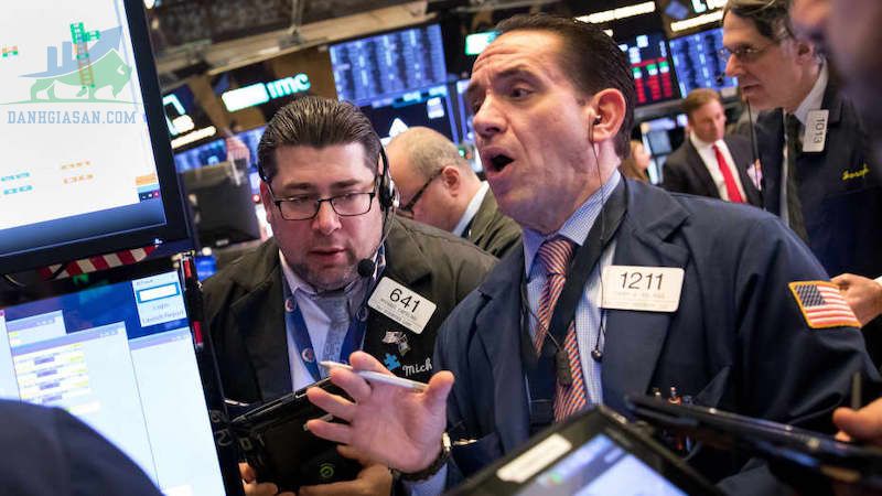 Giao dịch hợp đồng tương lai Dow giảm sau khi Fed tăng lãi suất - ngày 03/11/2022