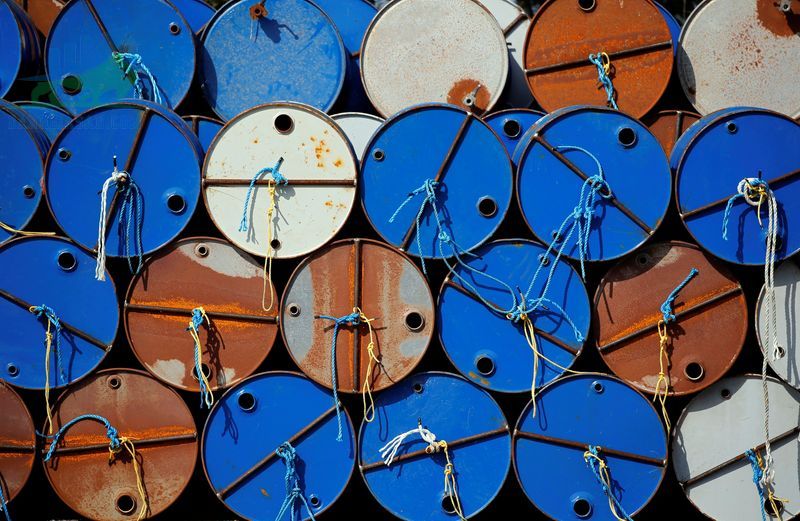 Giá dầu trượt dốc do lo ngại về nhu cầu của Trung Quốc - Ngày 29/11/2022