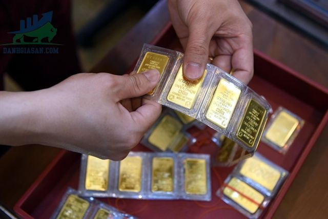 Cập nhật giá vàng trong và ngoài nước, vàng tăng giá - ngày 05/12/2022