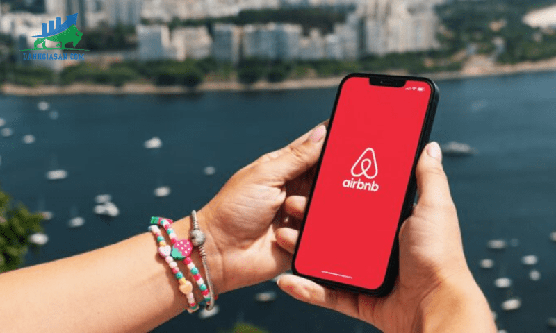 Cổ phiếu Airbnb lao dốc sau khảo sát trải nghiệm khách hàng (1)