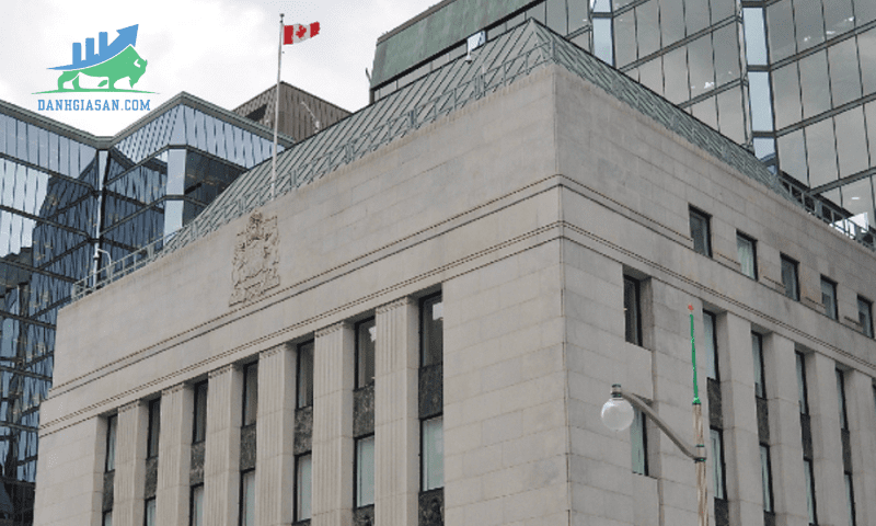 Ngân hàng Trung ương Canada quyết định giữ nguyên lãi suất (1)