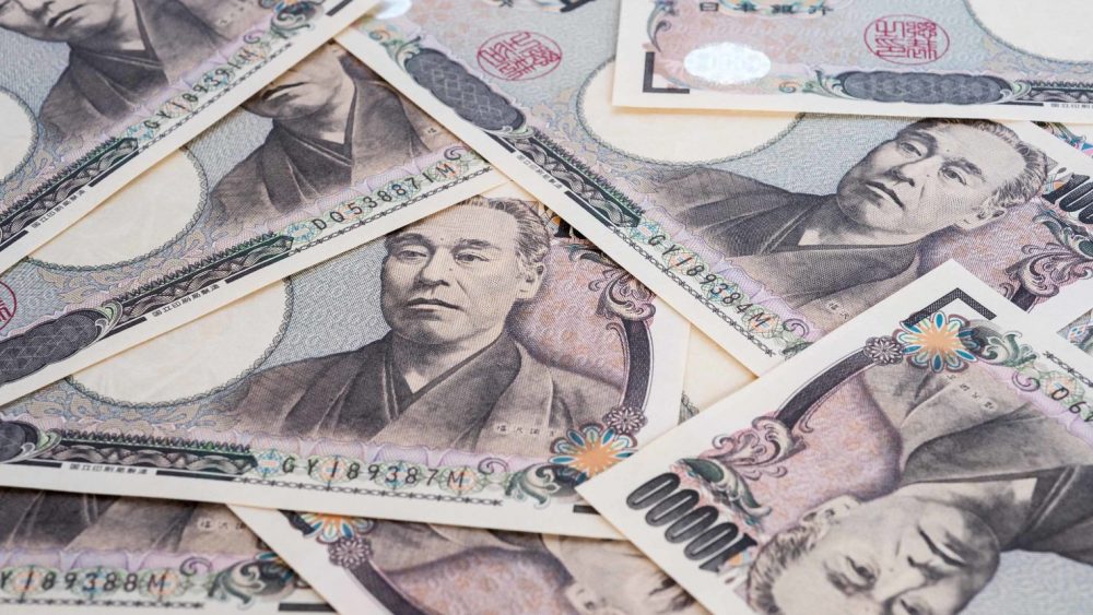 Phân tích giá USD/JPY: hạ nhiệt về mốc 157.65 – ngày 06/05/2026