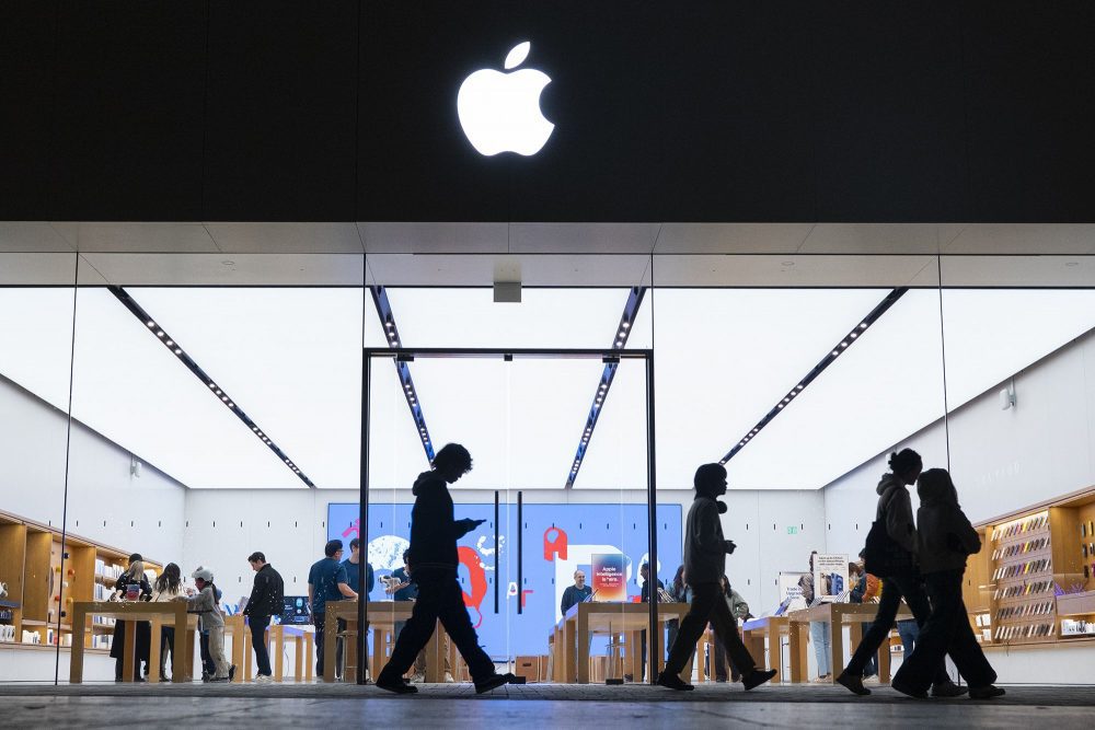 Apple 23