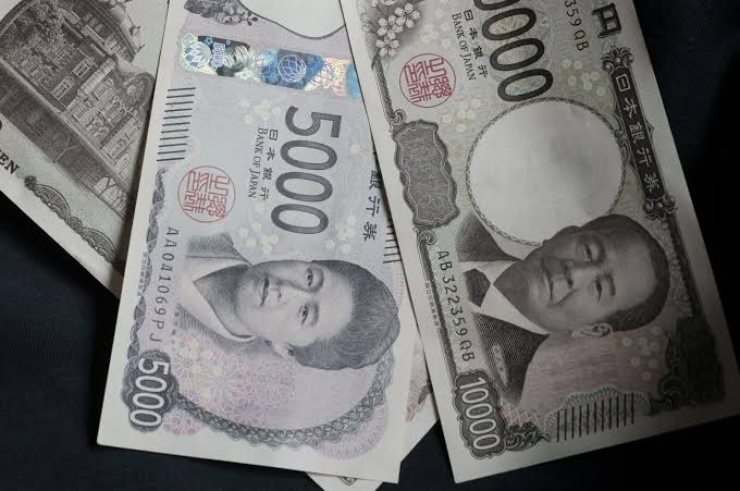 Phân tích giá USD/JPY: Áp Sát Mốc 163,50 – ngày 30/07/2026