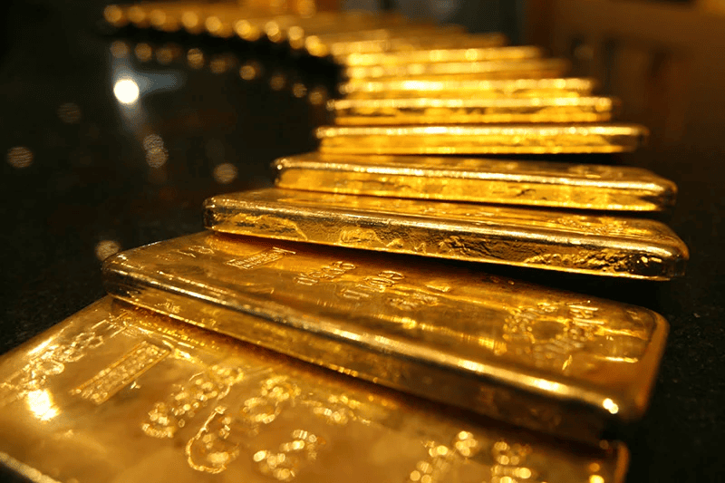 Gia-vang-duy-tri-gan-muc-4500-USD-ounce