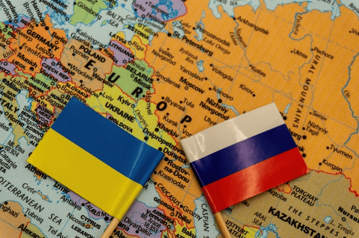 trump-nga-va-ukraine-dong-y-ngung-tan-cong
